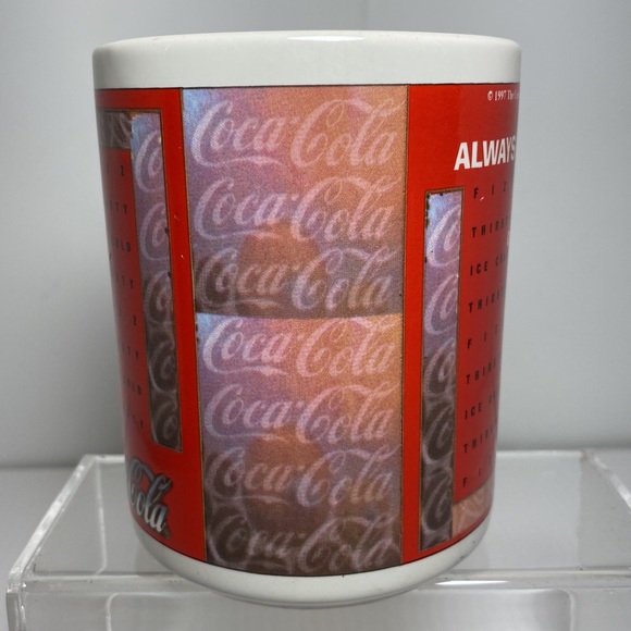 Coca-Cola - Picture 2 of 6